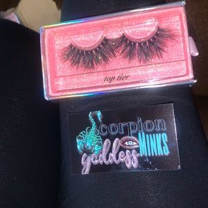 Mink strip lashes